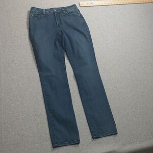 NYDJ Skinny Ankle Pull-On Jeans Size 6. Condition is Pre-owned.